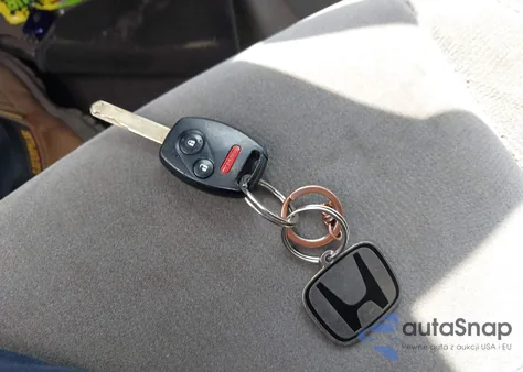 2008 Honda Civic Lx z USA, uszkodzony, nr VIN 2HGFA16508H316720